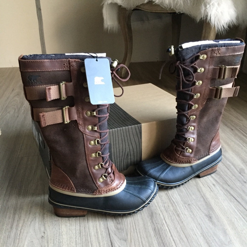 Sorel Conquest Carly II knee high boot